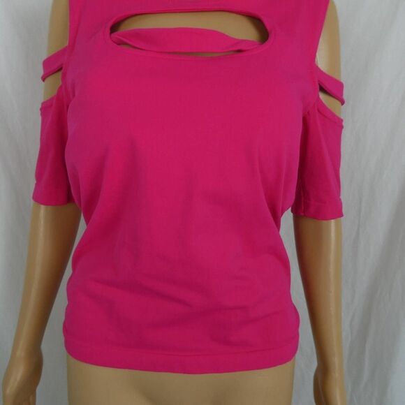 Fabletics Dove Seamless Cold Shoulder Short Sleeve Tee Built in Bra With Cups Md - Picture 5 of 9